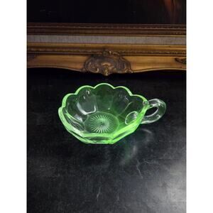 Vintage 1930s-50s Uranium Glass 5" Handled Nappy Bowl Starburst Depression Era
